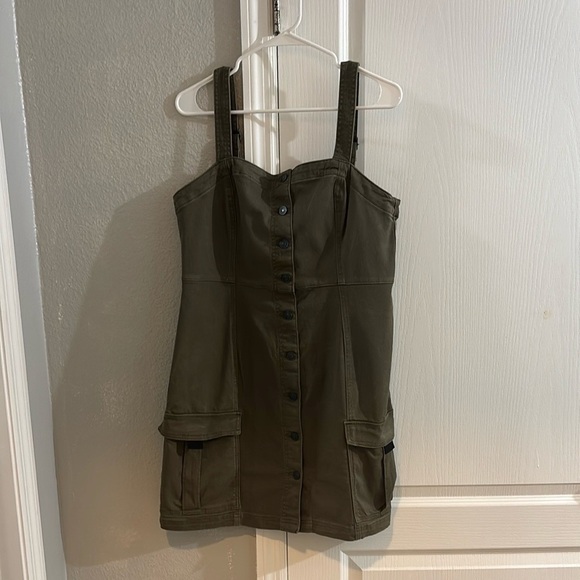 H&M Brown Buttoned Sleeveless Sundress - Picture 2 of 10